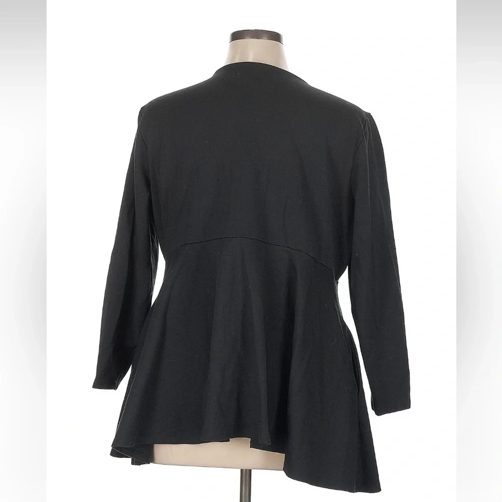 Chic Black Wrap Blouse 1X - Picture 2 of 6